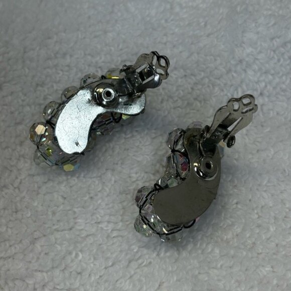 Lot of vintage sparkling statement clip on earrings - Picture 16 of 16